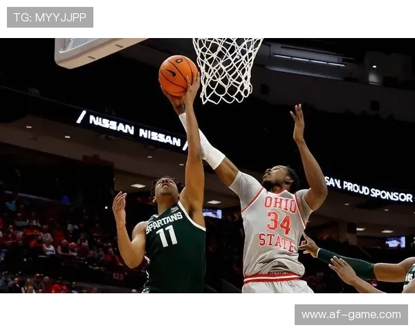 楚阿梅尼展现强大对抗能力,成为中场铁壁