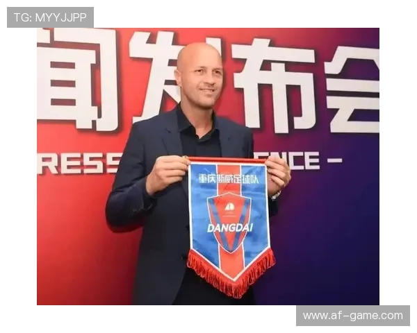 克鲁伊夫战术理念重塑现代足球：影响力跨越 decades 仍引领潮流